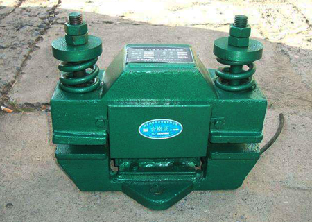 CZ電磁倉(cāng)壁振動(dòng)器